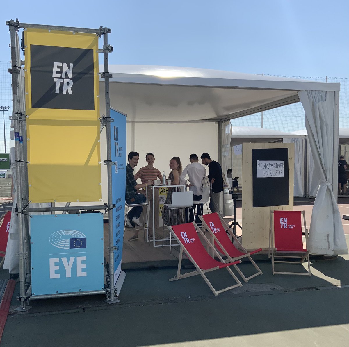 entr_en's tweet photo. 💡🇪🇺 Think you know Europe? Come test your knowledge with our quiz at the #ENTR tent in the village and have a chance to win a prize!🎁 Let's see how much you really know about our continent!

#EYE2023 https://t.co/0zzL4y36JH