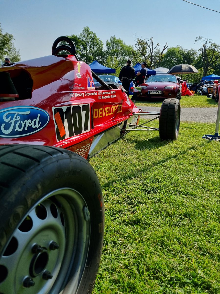 Becky Crocombe tweet media