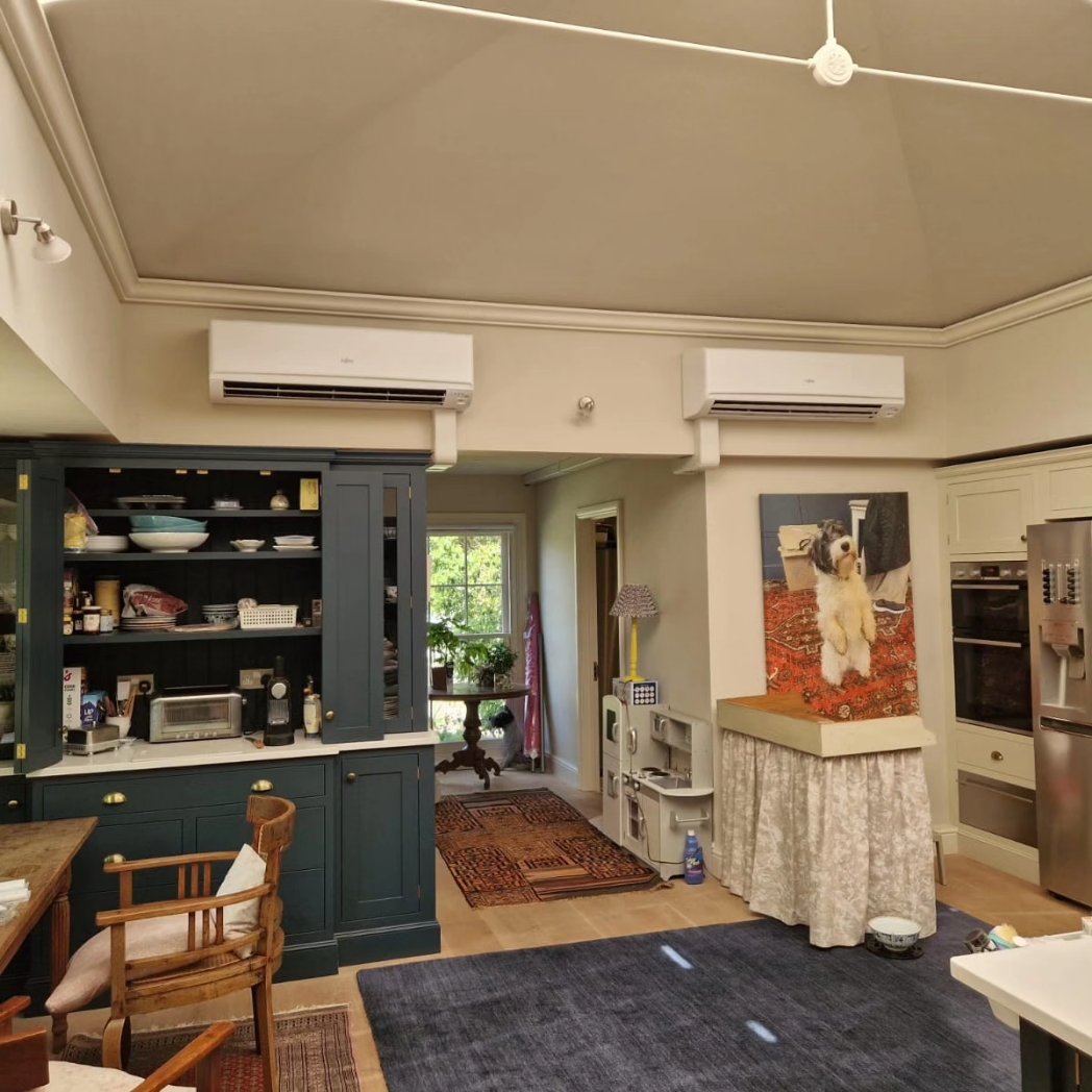 air_jcs's tweet image. Are you struggling to stay comfortable with the heat this year? Well here at JCS we have the solution for you. 
This week one of our install teams finished the installation of 3 Fujitsu systems.
Email: jon.jcs@outlook.com
Mob:   07971 883381
Tel:     01380 860739