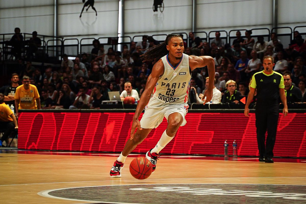 En quatre saisons à Paris, Juhann Begarin c’est :

▪️ 146 matchs 🏀
▪️ 1517 points 🎯
▪️ 512 rebonds 💪
▪️ 192 interceptions 👌
▪️ Montée en #BetclicELITE 🔝
▪️ Sélection All Star 2021 &amp; 2022 🌟
▪️ 45e choix à la #NBADraft 2021 🟢
▪️ Première sélection en Bleu 🇫🇷

📸 <a href="/LiliBordron/">Lilian</a>