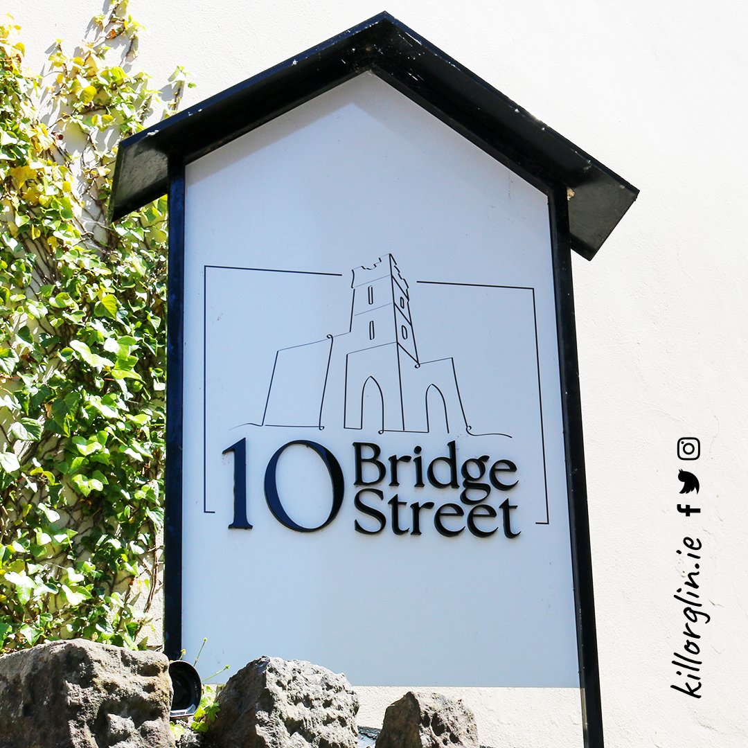 KillorglinTown's tweet photo. This #summer why not eat, drink, shop, explore + stay in #Killorglin? 

Discover Killorglin's thriving retail and hospitality offering ➜ https://t.co/Fda4uQmcG3

#LivePlayThriveHere #ThinkLocalShopLocal #ReeksDistrict #WildAtlanticWay https://t.co/EbMWLeKe7A