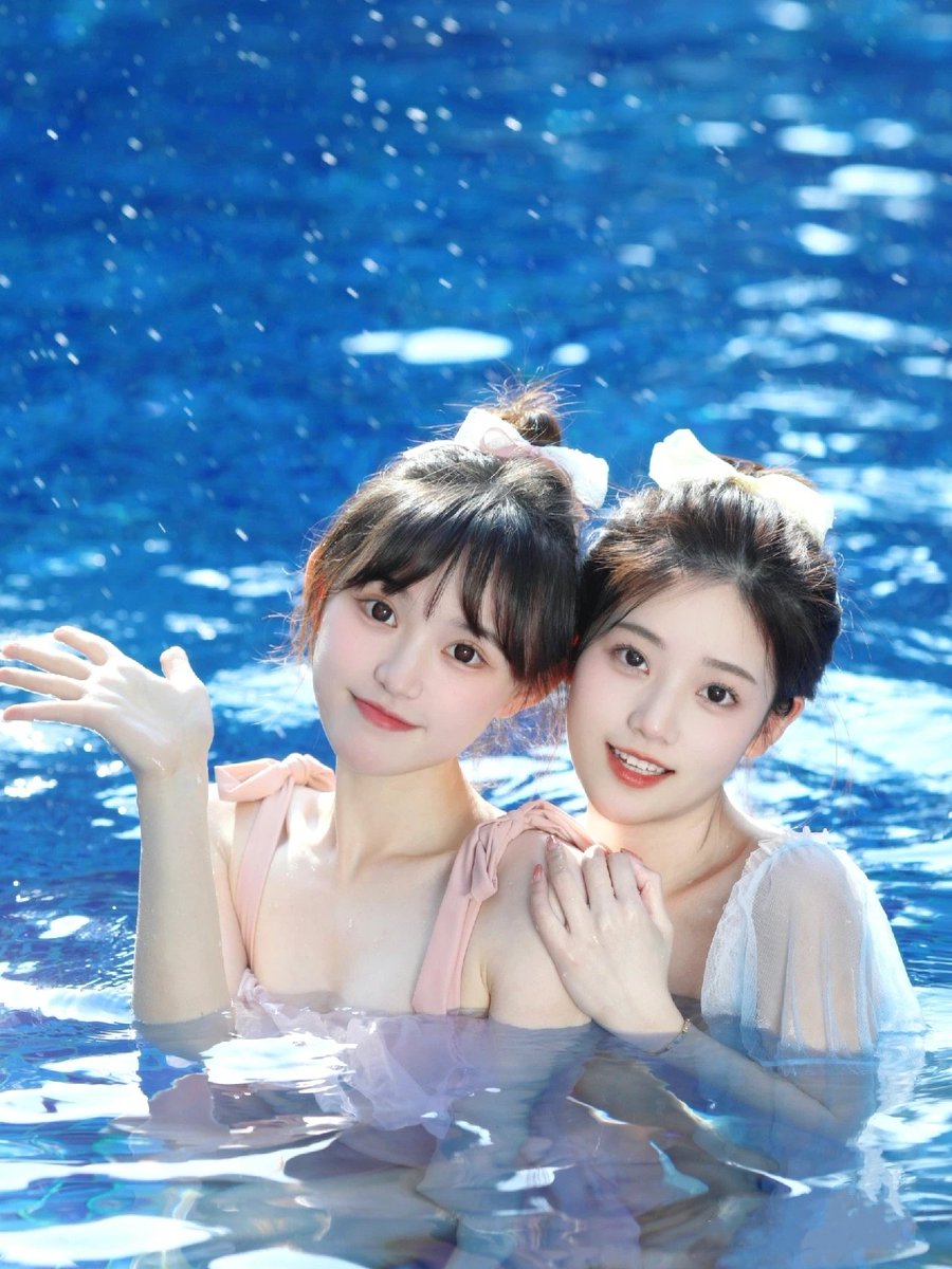 Love the summer🥰
这个夏天把暗恋变成热恋🤩 https://t.co/na2aKNX362