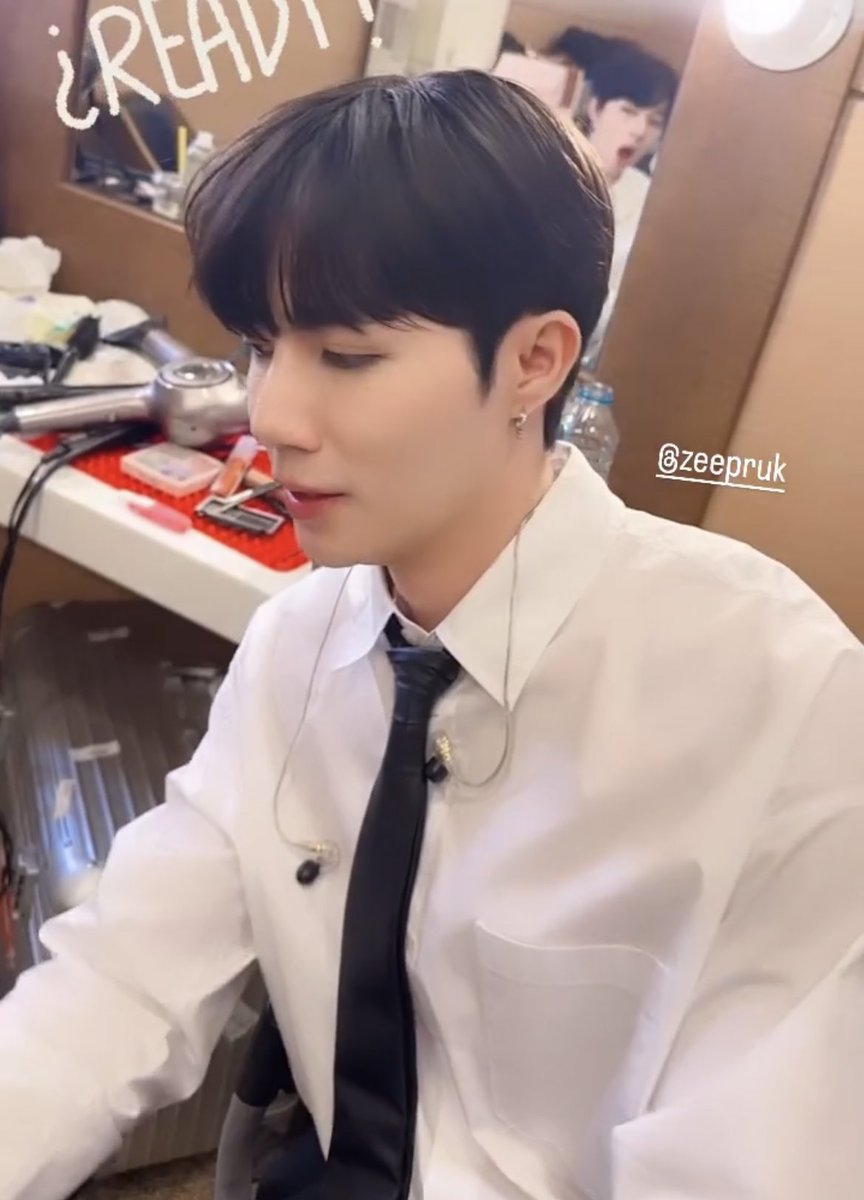 daonepjunz's tweet photo. หล่อมากคั้บมีแฟนยัง https://t.co/vm6ppbWoE7
