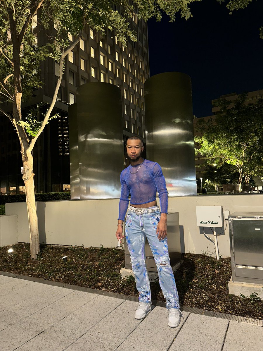 ImTheNoshhh's tweet photo. felt pretty, might delete l8r. https://t.co/3JKZvtYaDW