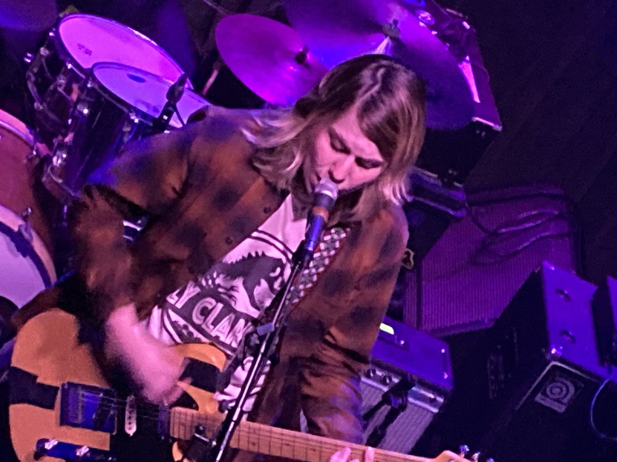 YNotRadio's tweet photo. What a fantastic show tonight from @AlexLahey at @johnnybrendas! Thanks for teaching us Australia’s real national anthem! #theanswerisalwaysyes https://t.co/nrSMpBY4t9