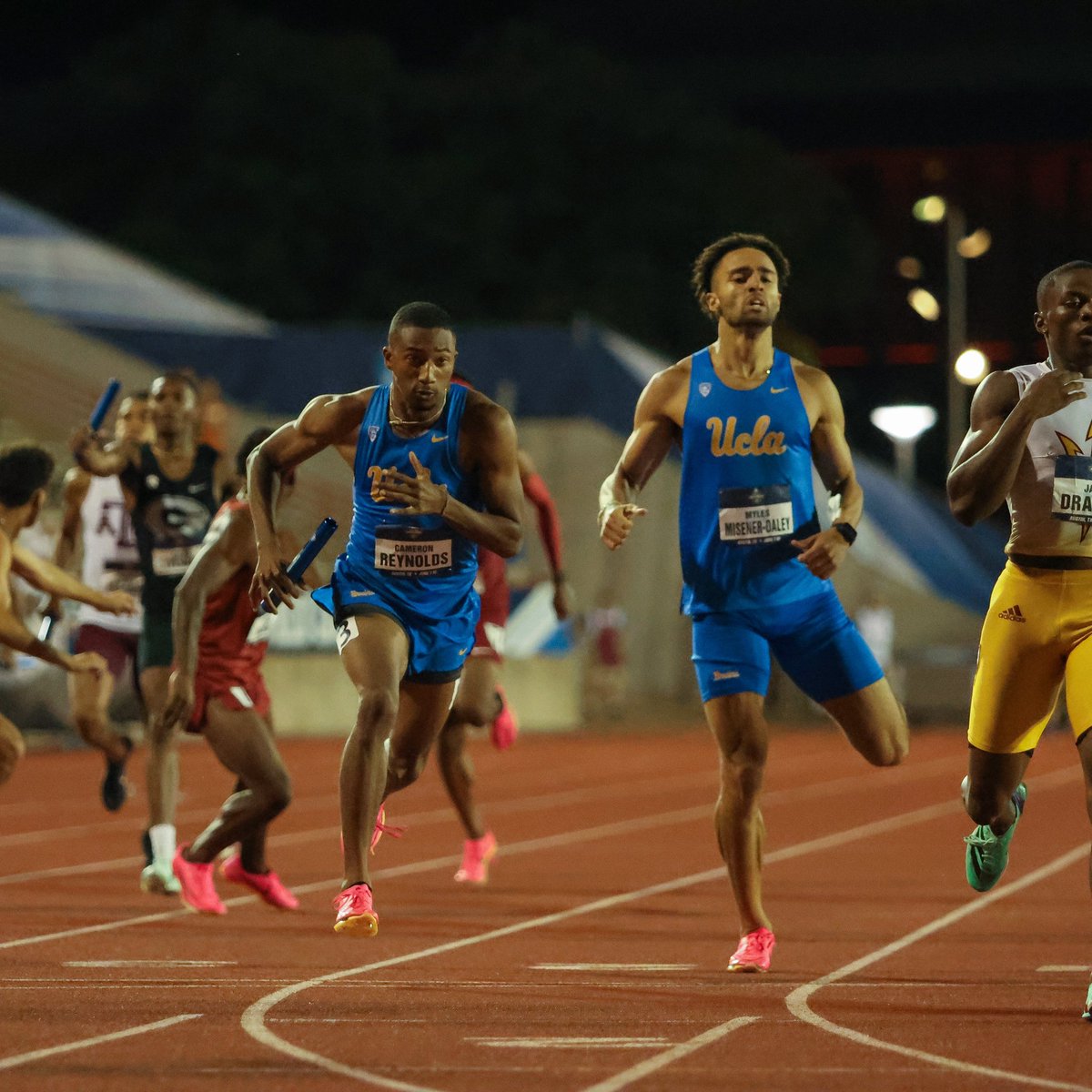 UCLATrack_Field's tweet photo. 𝐍𝐨. 𝟑 𝐢𝐧 𝐭𝐡𝐞 𝐍𝐚𝐭𝐢𝐨𝐧: 𝐔𝐂𝐋𝐀 🥉

The men’s 4x400m captures bronze at the NCAA Championships, running a 2:59.82 in the season finale!

#GoBruins | #NCAATF https://t.co/3SpSmkItFD