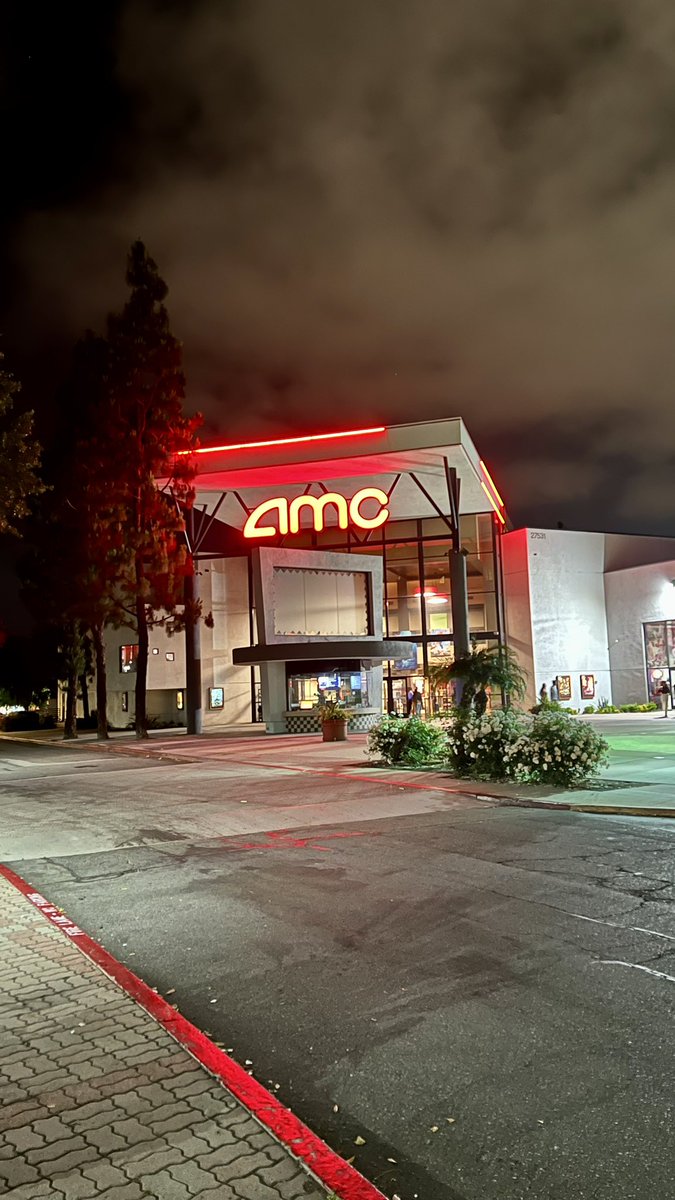 #atAMC Temecula 10! We’re here to see #SpiderManAcrossTheSpiderVerse . They’ve been sold out of the buckets but we’re happy to get the Posters!🍿🦍🦍🦍🦍#AMCNEVERLEAVING #AMC #CHOKEonTHAT