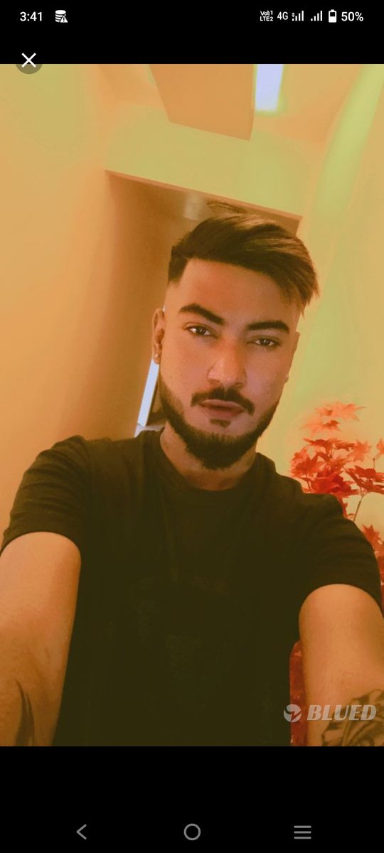 Kunalsimgh2's tweet photo. Mere mama ka dost bahut he saxy he ,,drink 🍷 krne ke baad aur bhi saxy lagta he finally inko mene kal bahut choda nase me .love uh mamu ��
#sex #gay @indiangaysnaps @Wolffgang44 @desimardblog @Sexxymundaa @imrohitbarik @Bonghunkz @gayboybible @Sexygayshub @indianmenonline https://t.co/l5itzggq9G