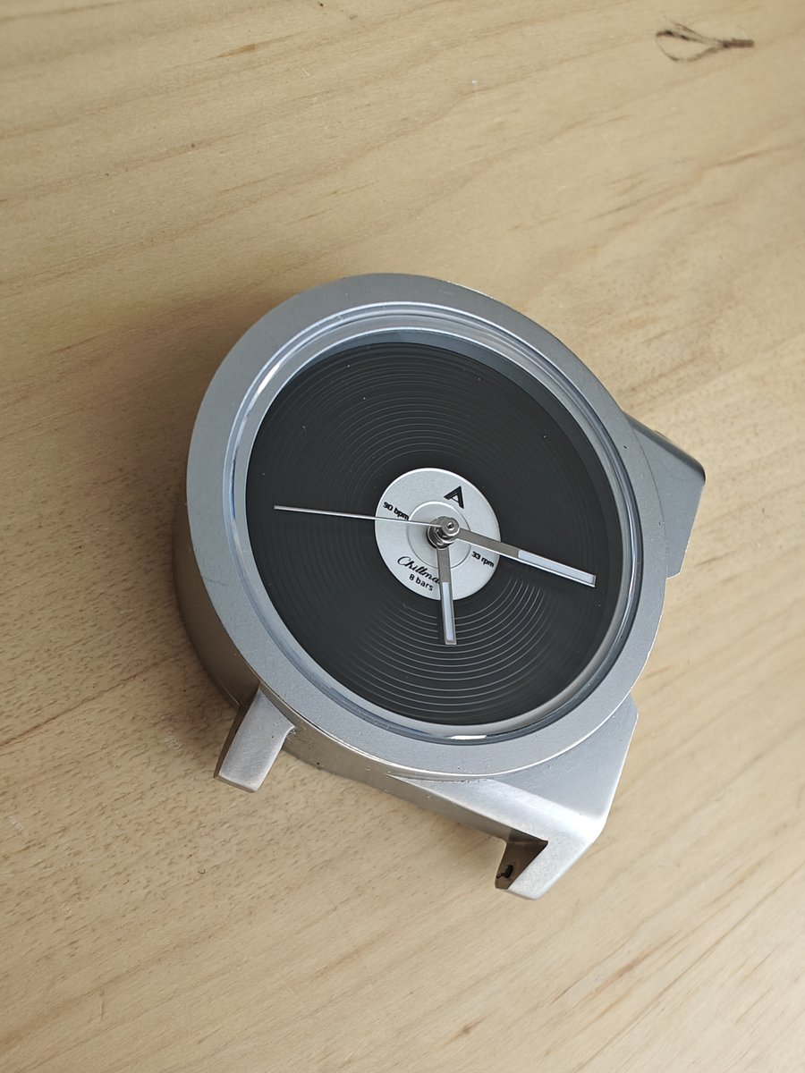 abcxyz_jp's tweet photo. Attention please #watchmodders ! Here comes new and fun dials for 28.5 mm NH35/36/37/38/39!
Please note that the Mother-of-Pearl Sakura (cherry blossom) dial, "Chillmatic" Vinyl Record dial, and Lumed Enamel Roman dial, are prototypes!
#watchmod #watchdial #時計 #時計改造 https://t.co/TG8LhuQxNv