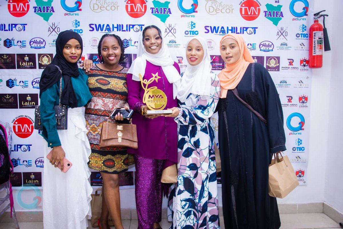 On 8th June #WorldOceanDay2023 , Baus Taka won an award under the category of “Best Innovation” courtesy of the Mombasa Youth Awards. As Baus Eco Champs - we are honored by the recognition. Asanteni sana.