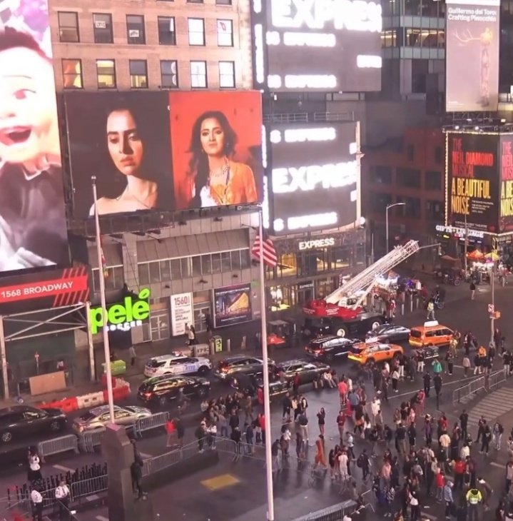 #SuperExclusive 

#TejasswiPrakash gets featured on Times Square NYC billboard on the occasion of her birthday!!

@itsmetejasswi @GossipsTv