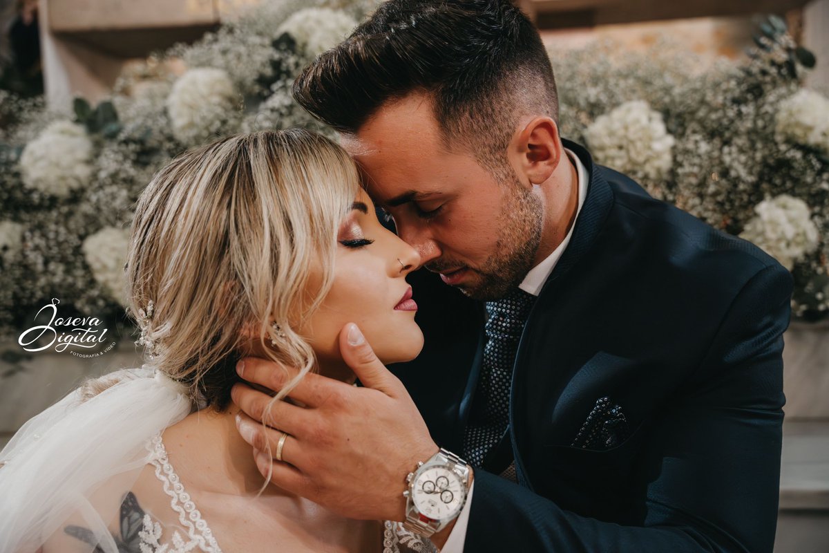 Inma &amp; Antonio 

#bodas #boda #fotografosdeboda #bodasjaen #bodasmalaga #fotografosdelinares #capturamosmomentos #wedding #weddingday