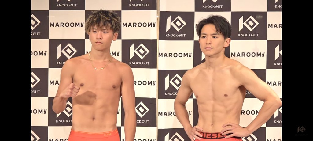 nekocan17's tweet photo. 明日のKNOCK OUT、WIVERNからはメインで龍聖くん、セミメインに武蔵くんが出場。

家宝のMAROOMsに腰掛けながら観るKNOCK OUTの公開計量記者会見は一層テンション上がる🙌✨

明日も現地で二人の勝利を見届けます📣

#龍聖 #武蔵 #WIVERN  #knockout
#MAROOMs https://t.co/DAJKhemVCn