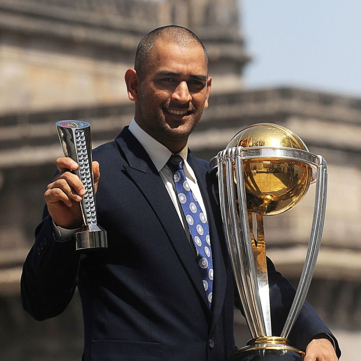 me_ak7's tweet photo. MSD with 🏆 https://t.co/zl5tN3T6Pf