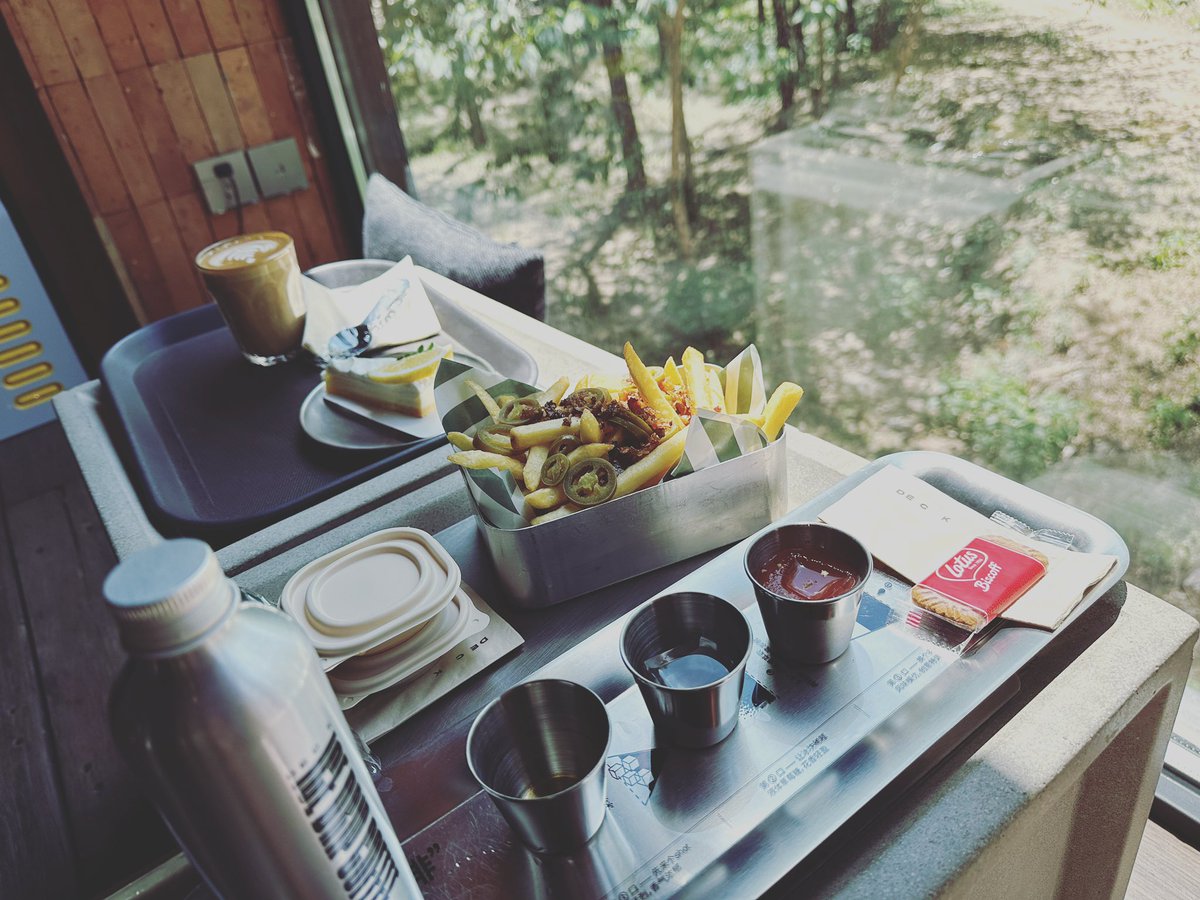 peking's tweet photo. 下午茶☕️ https://t.co/NOQFI77tUs