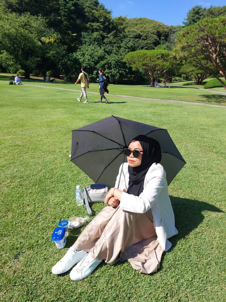 ensakur's tweet photo. Habis nyari Shinichi, jalanan kota dia bersih banget 😭 #Tokyo #Japan https://t.co/WZAcOqJ39Z