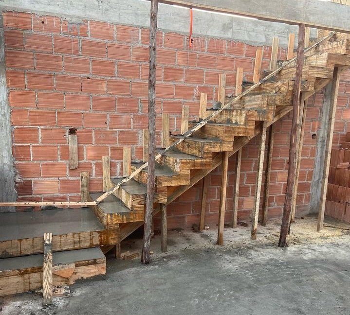 What type of staircase is this?