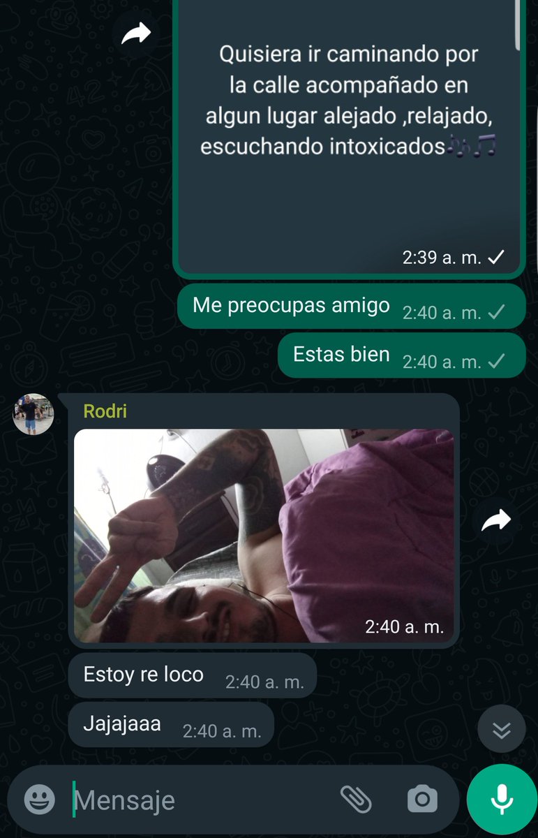 nahuale18's tweet photo. Épico https://t.co/fNyd4geqXi