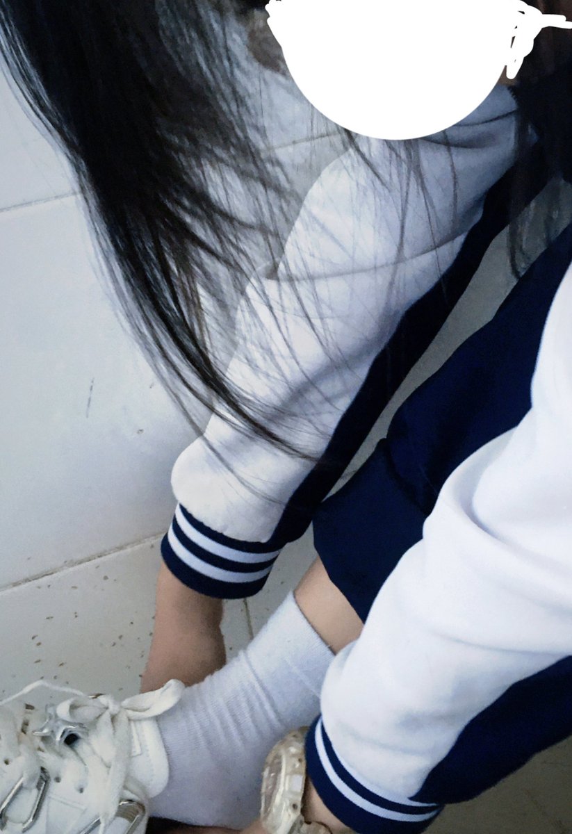 giligili__'s tweet photo. 又要去学校了💔 https://t.co/9Pwlhbza9Y
