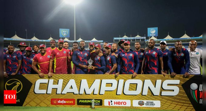 toisports's tweet photo. Alick Athanaze, Kevin Sinclair help West Indies to 3-0 UAE sweep
READ: https://t.co/Na2WMnS4l9
#UAEvWI #UAEvsWI https://t.co/LK2zVfwoSc