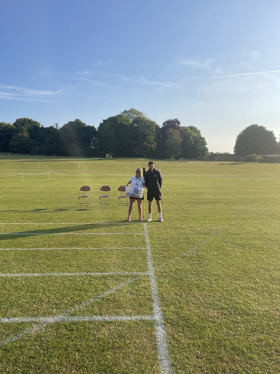 Alexandra tweet media