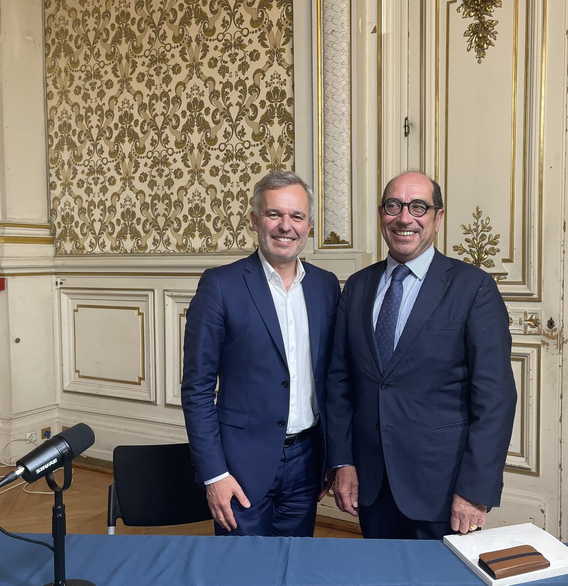 Territoires en transition (s) à Lyon le 8 juin. Merci aux participants, intervenants et partenaires 
Merci au Département du Rhône @DelbonnelJP1
<a href="/FdeRugy/">François de Rugy</a>