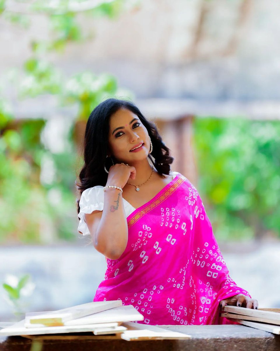 actressmeena26's tweet image. #straighthitsuguna new photos #shorts