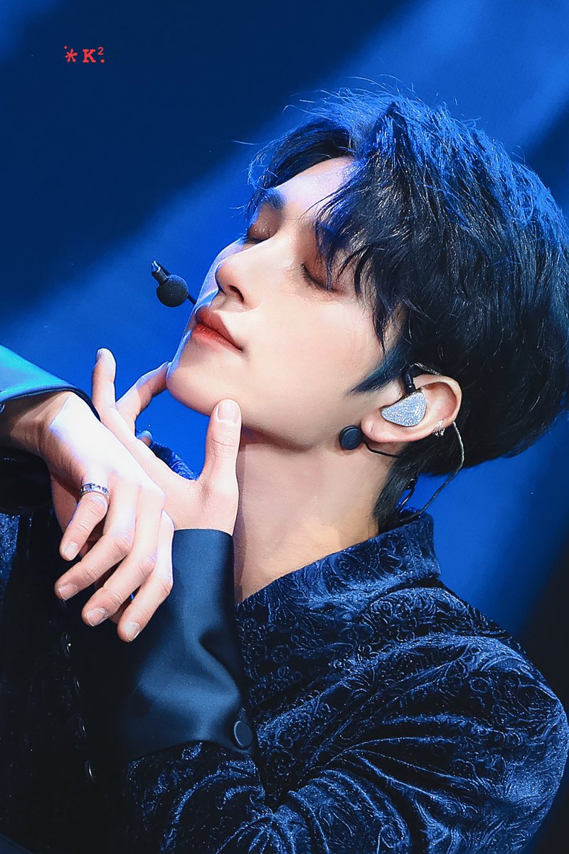 K2_1230_'s tweet photo. 200105 🤲🏻💙

#세븐틴 #seventeen
#조���아 #joshua 

HD 🔗：https://t.co/JPqOeudCEv https://t.co/OXDUzjF5J4