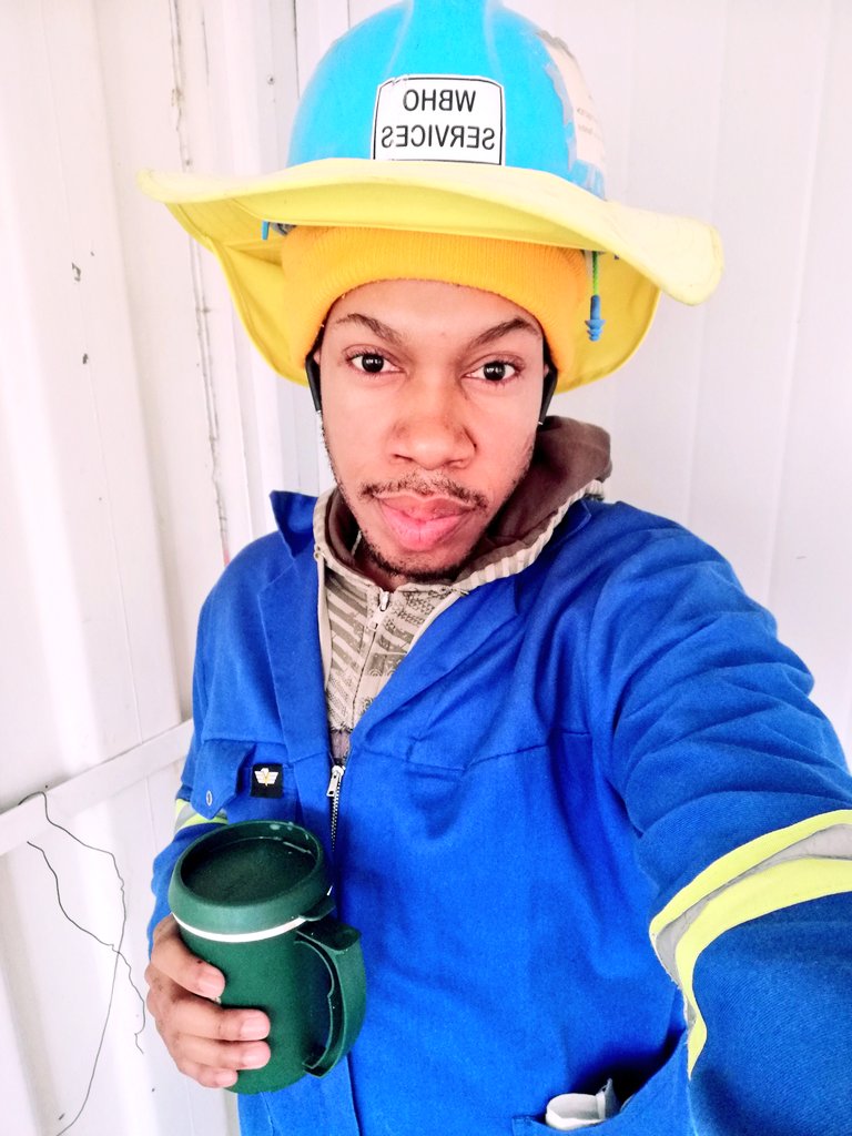 CUTEJBL2's tweet image. Good morning #Engineersatwork 👷‍♂️