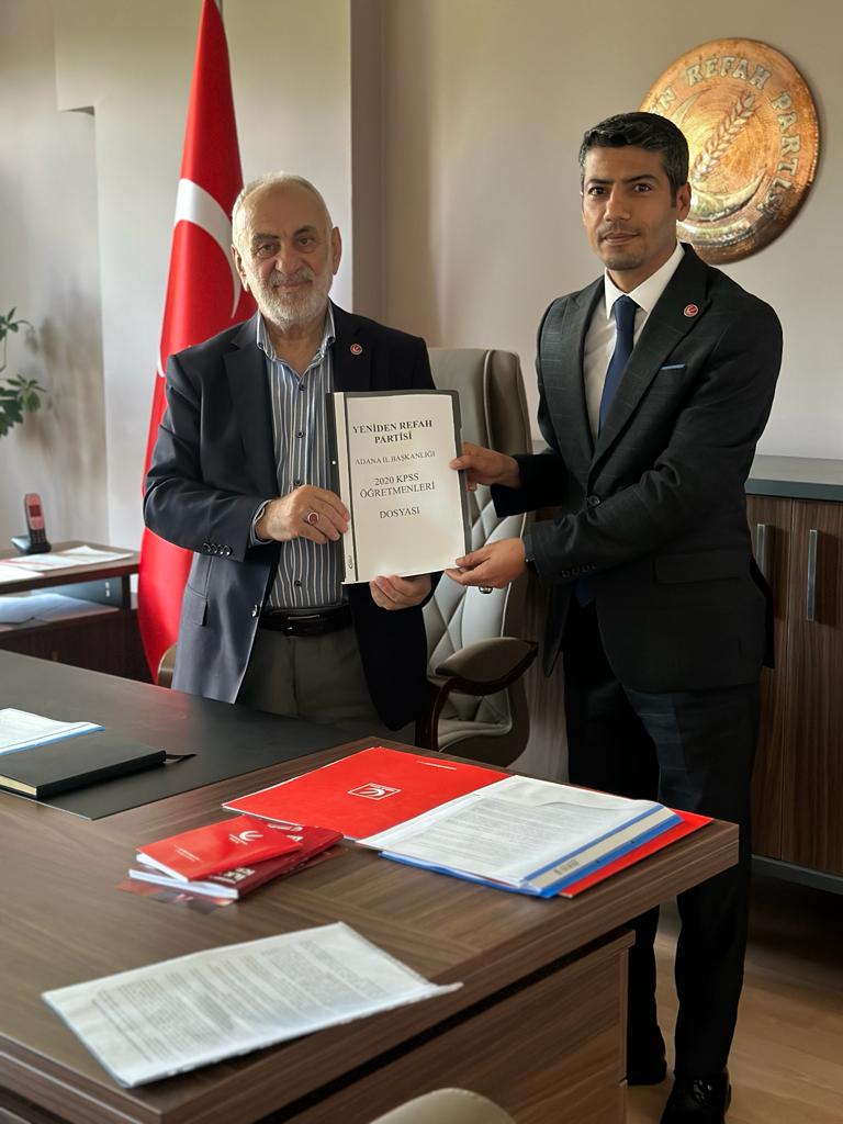 atillabrg's tweet photo. Söz verdiğimiz gibi @20EkOgrtAtamasi heyetinin emaneti olan dosyalarını @rprefahpartisi Genel Sekreterimiz ve İstanbul Milletvekilimiz @mvsuatpamukcu Bey'e teslim ettik.

#YenidenRefah #YenidenErbakan

@ErbakanFatih @sbaysal01 https://t.co/CIbLF2raAo