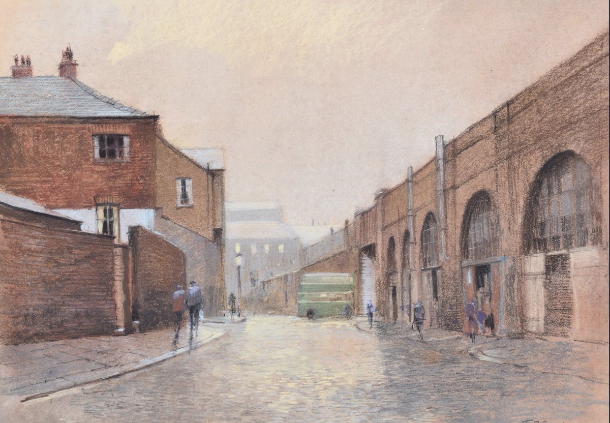 Final pick this morning from @Wilson55Auction’s #NorthernArt Sale (see 👉 rb.gy/ce2w1) is from one of those artists without whom, I’d still think pastels were for flowers and bowls of fruit! 😳 

Manchester Street Scene (Pastel) by Tom Brown (1933 - 2017)