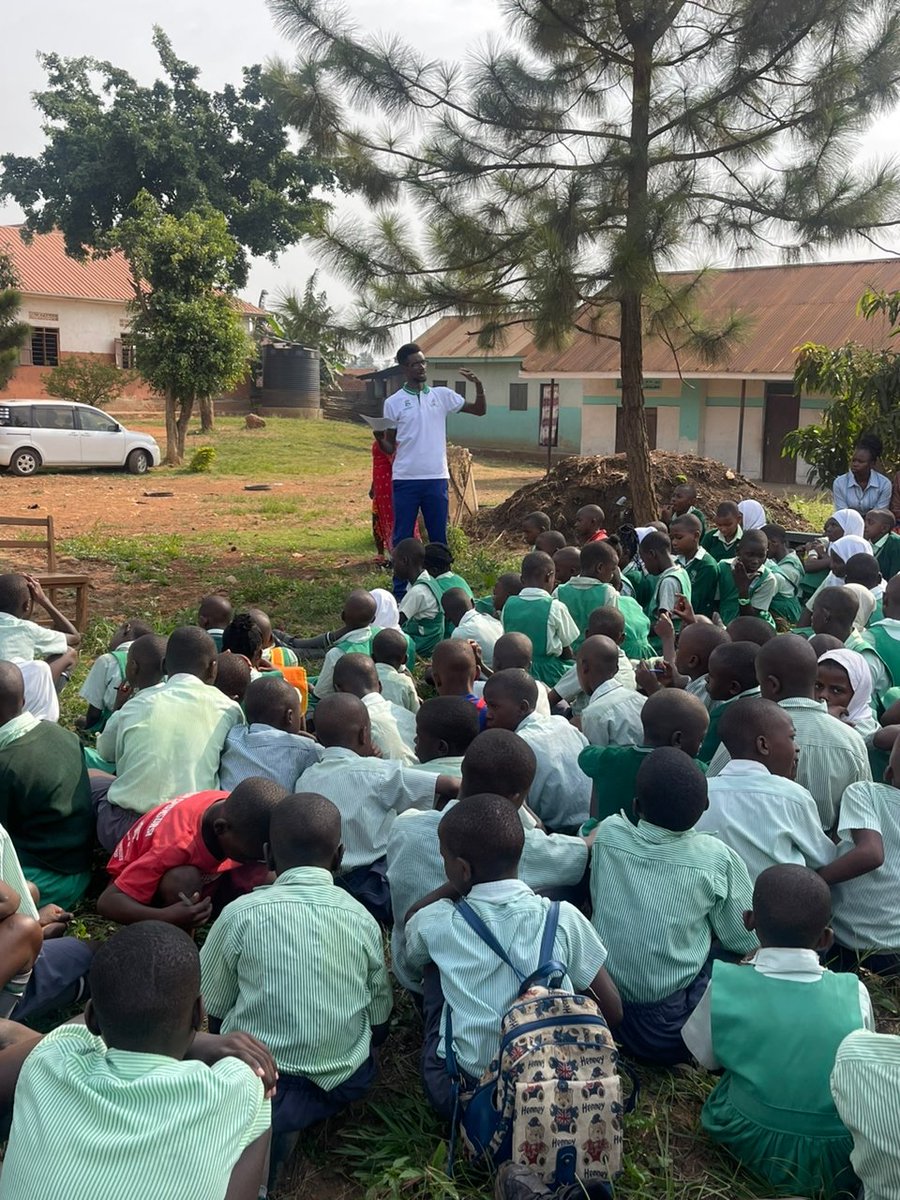 ClimateCbi's tweet photo. The project Thematic areas were;
1. Climate change Education
2. Water Sanitation and Hygiene
3. Climate change advocacy (essay writing Competition)
4. Waste management and disposable.

Here is the link to the detailed report https://t.co/ko5sxr3gA9 https://t.co/josVmZAj8o