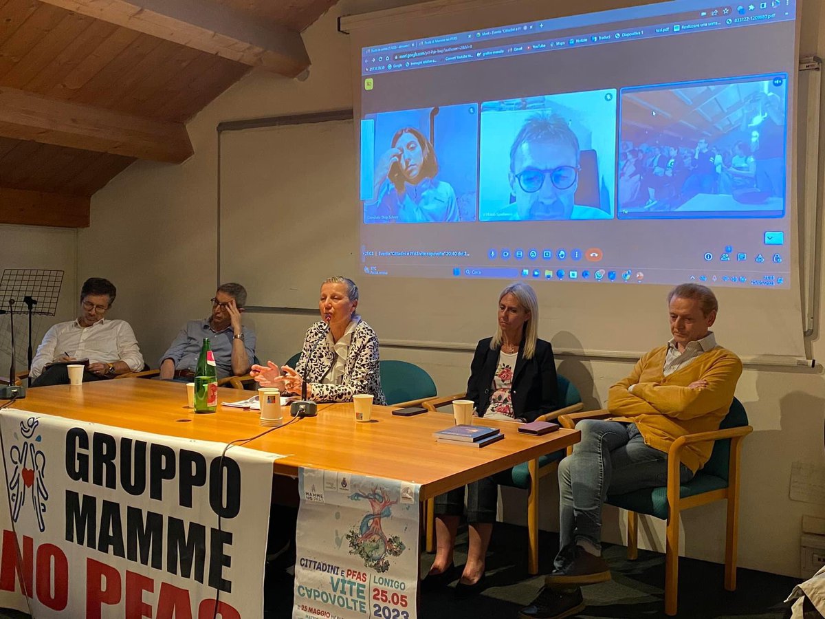 MaluMenegatto's tweet photo. Speaking about #PFAS contamination in Veneto Region (Italy) in a interdisciplinary view. My intervention: the psychosocial impact on residents https://t.co/hi7JNgIDJ9