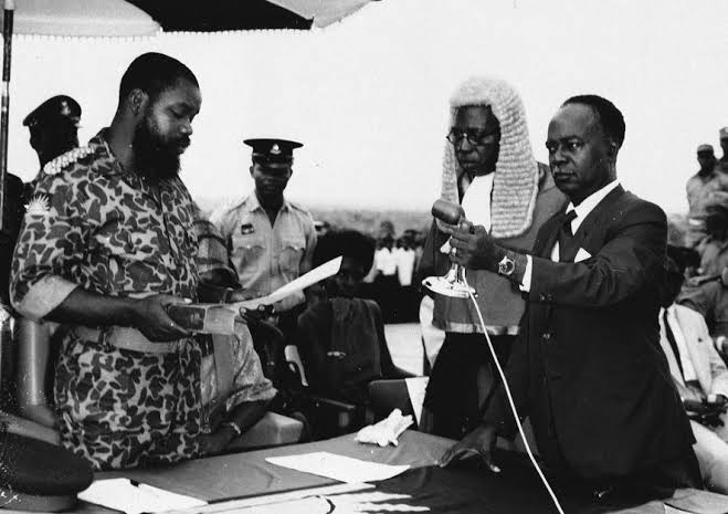Today in History: Mbanefo swears in Ojukwu.

Chief Justice of Biafra and Ambassador Plenipotentiary, Sir Louis Nwachukwu Mbanefo swears in Gen. Chukwuemeka Ojukwu as the Biafran Head of State on this day, June 10, 1967.

Retweet to educate someone