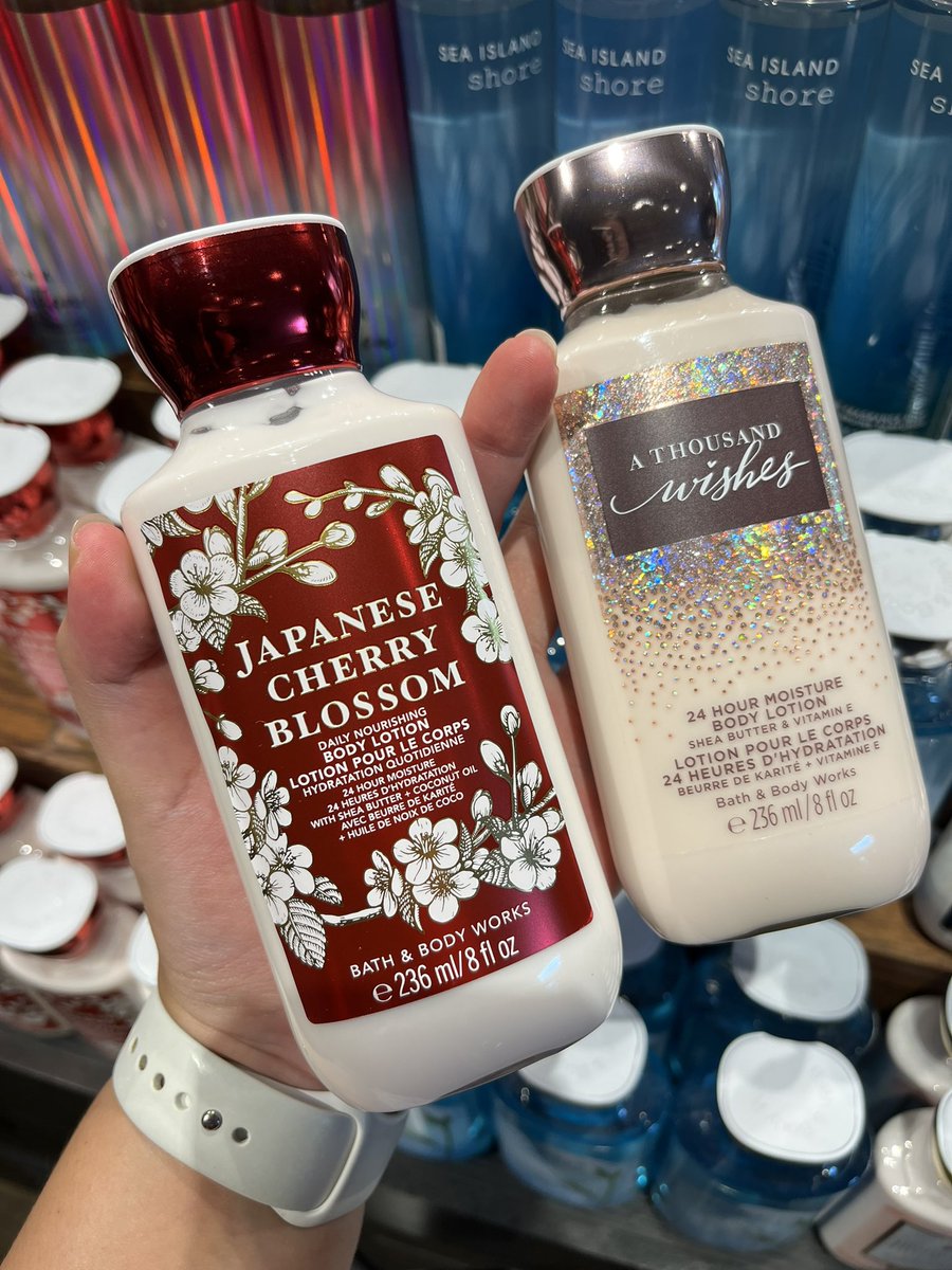 pickanddress's tweet photo. Bath and Body Works โปร mid year ปังมากค่า✨💕
กลิ่นฮิต หอมเอย หอมใจ มีลดทั้ง 80% และ 70% เลย (ถูกสุดๆเหลือขวดละ 160 บาท) เทียนหอมก็มี คุ้มมากไม่ไหวแน้ววว

#bathandbodyworks #รับหิ้ว #รับหิ้วทุกอย่าง https://t.co/pLNCnl89Et