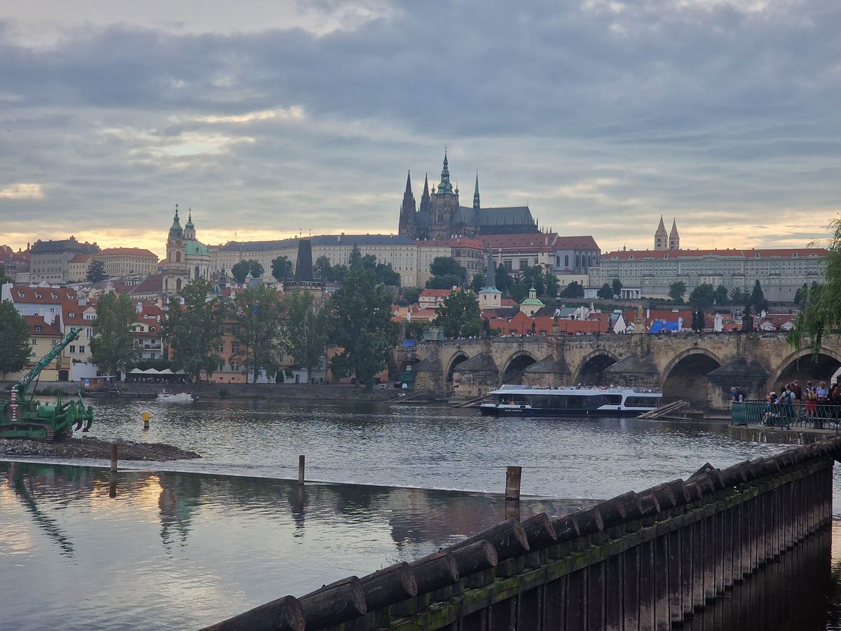 CClementa's tweet image. O vizita la Praga
09.06.2023