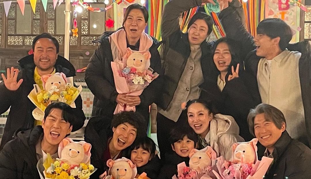 Kırsalda geçen dizilerin sıcaklığını çok seviyorum. Tatlı bir diziydi. Do oyun bebekimi de çok özlemişim #TheGoodBadMother