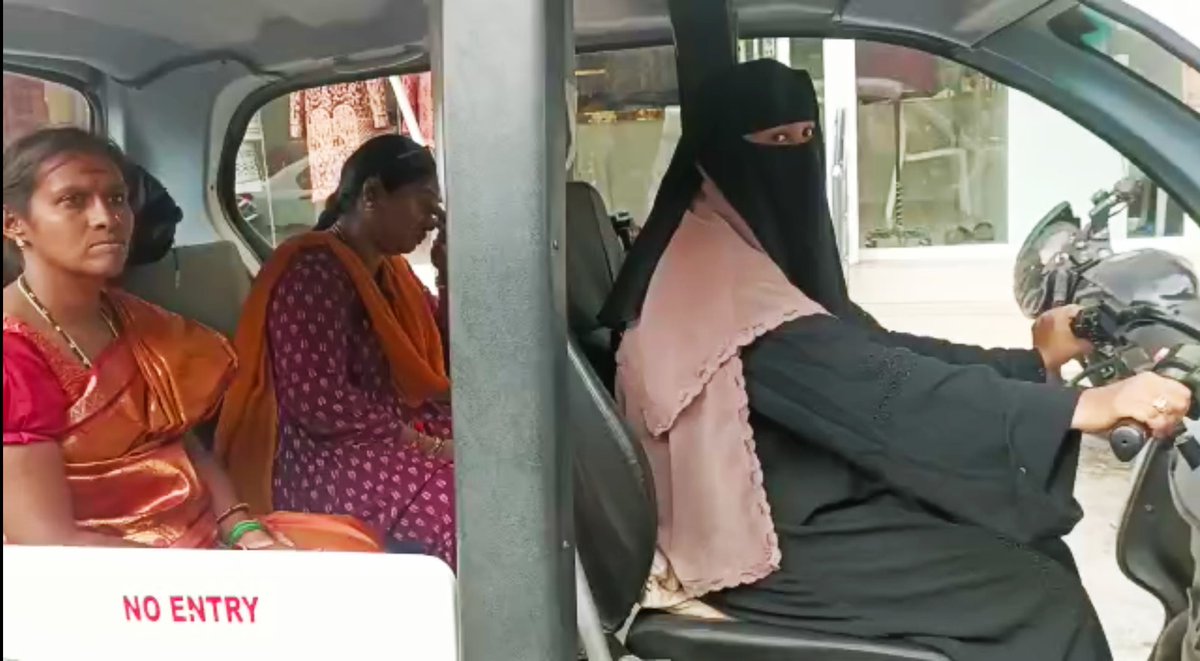 jsuryareddy's tweet photo. Uncommon sight, a burqa-clad #MuslimWoman auto-driver on busy streets of Old city in Hyderabad have grabbed #Hyderabadi 's attention.
Aasiya Begum said, she wants to be self dependent and got training at Darussalam.
#Hyderabad #WomanAutoDriver https://t.co/IUkn93bzhN