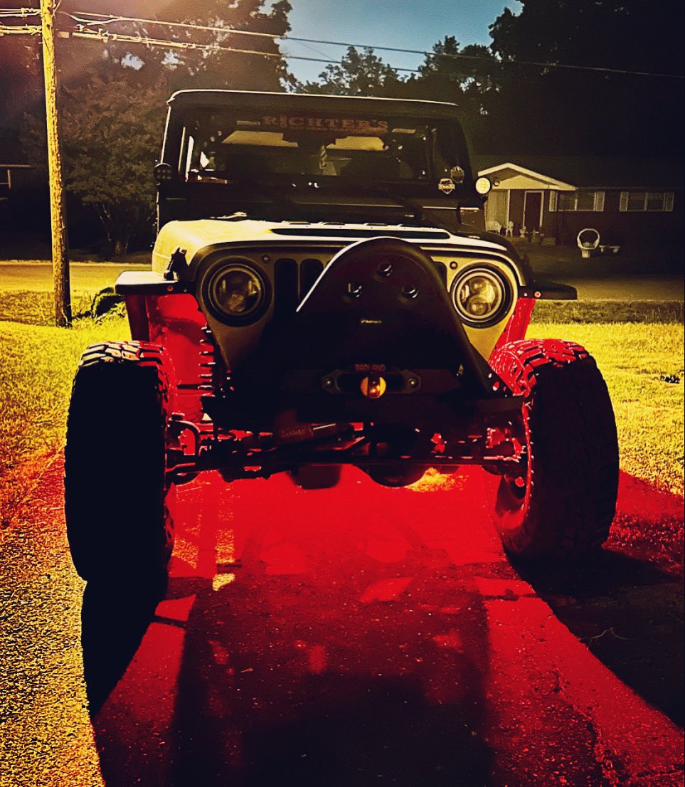 Friday Night Lights <a href="/THEJeepMafia/">The Jeep Mafia</a> <a href="/JohnsJeepGarage/">John’s Jeep Garage</a> @ReturnCheck <a href="/Amanda04219329/">The Raven Jeep</a> <a href="/Jeep/">Jeep</a> <a href="/bug_jeep/">TheJeepBug</a>
