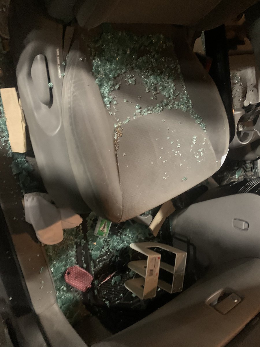 christina on Twitter: "Someone broke into my car at the Daly city Bart