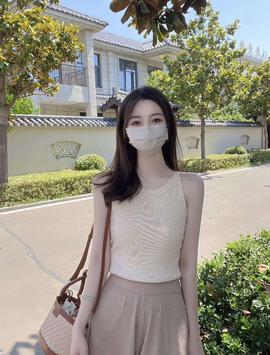 wenrou994's tweet photo. 所有的好��都不如刚刚好 https://t.co/g8LwC4vAhg