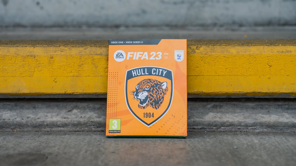 ⚽️🎮 𝗚𝗜𝗩𝗘𝗔𝗪𝗔𝗬 🎮⚽️ We have a copy of #FIFA23 to giveaway on @Xbox! 👌 To Enter: 1⃣ Like ❤️ 2⃣ Retweet 🔁 3⃣ Follow ✅ Good luck! 🤞 #hcafc