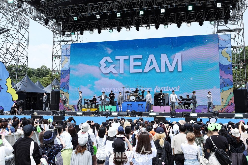 FyPkS-yagAAdG_R?format=jpg&name=medium