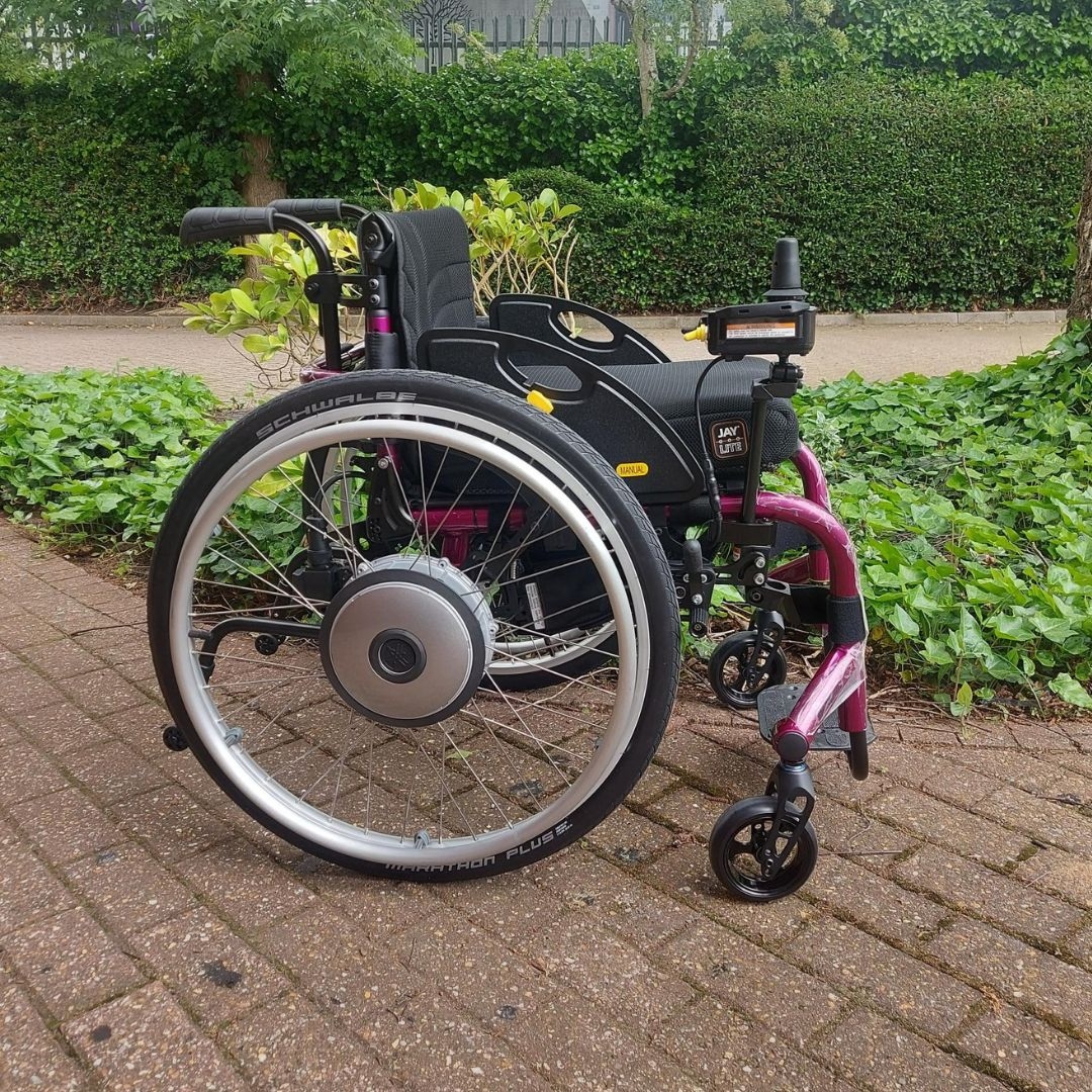 SteeringDev's tweet photo. One of the chairs we delivered this week is the Quickie Nitrum wheelchair fitted with a SD Motion Drive system. 

Sporty-looking, sleek and perfectly purple  💜

#SDMotionDrive

💻 https://t.co/rJBdhYLHvx https://t.co/ppd8EVFXWz