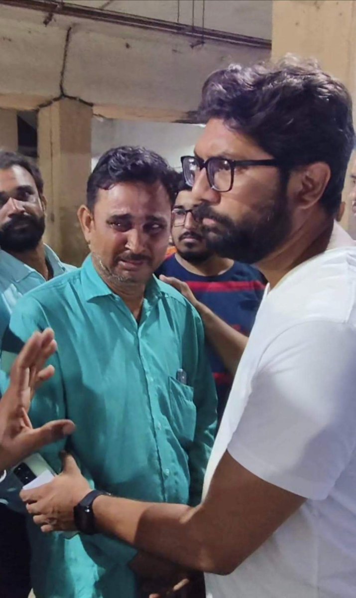 कुछ दिनों पहले गुजरात के पाटन में जातिवादी गुंडों द्वारा एक दलित युवक का अंगूठा काटा गया और अब महीसागर ज़िले में दाल-बाटी खाने गए एक युवक को इतना पीटा गया कि उसकी लीवर फटने से मौत हुई। 

यह किस्से साफ़ दर्शाते है कि गुजरात में लोगों को कानून का कोई डर नहीं हैं और दलितों की स्तिथि