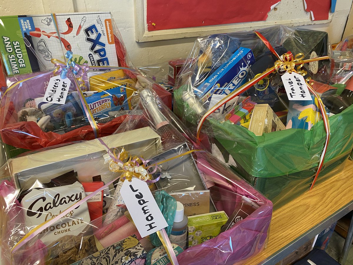 We are really grateful to the companies who have donated to our raffle, along with parents and friends who have put together some gorgeous hampers for the Fetcham Festival on Sat 10 June, 12-4pm.