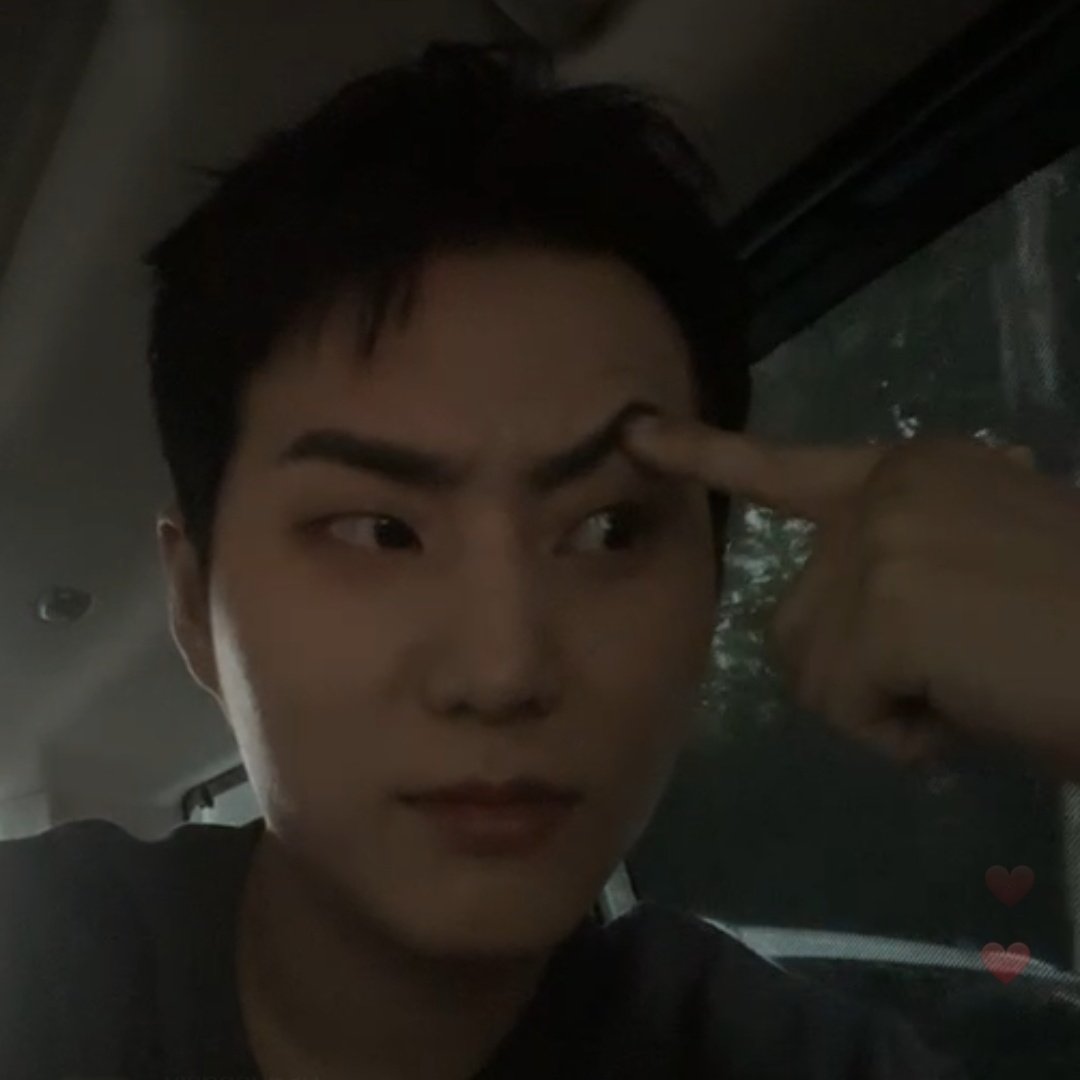 오빠.... 니 머선 고민 있나...