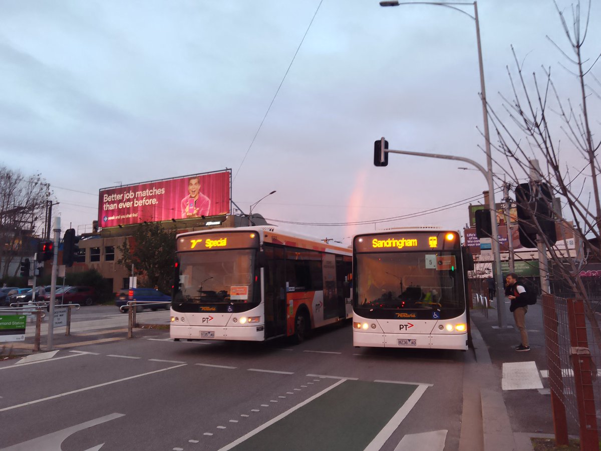 craig_halsall's tweet photo. @Bradcmelb @metrotrains Extra #SandringhamLine footy buses seen boarding on Swan St at #Richmond (not Punt Rd stop)
Staff on the ground left to scramble helping get pax across intersection safely but tried their best & most of #AFLHawksLions crowd on their way now
@danielbowen
#BigBuild #BigBurnout https://t.co/DIH9i9sAv3