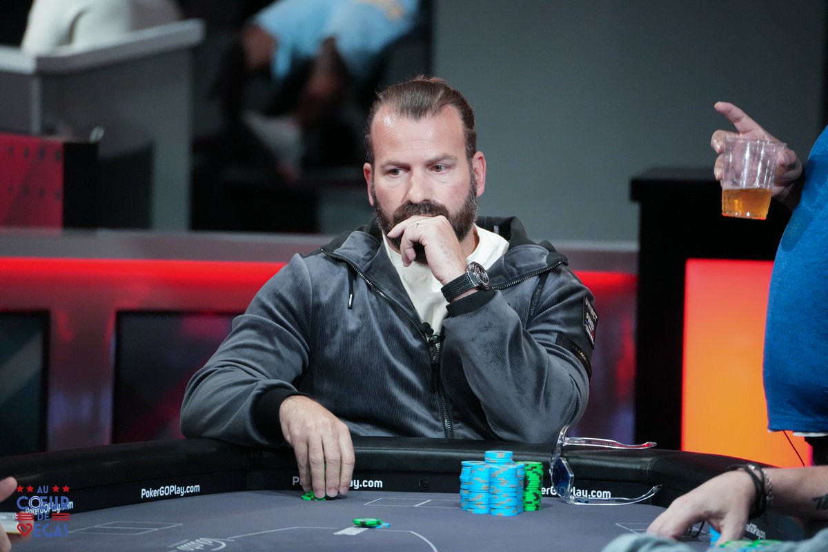 Au Coeur de Vegas tweet media