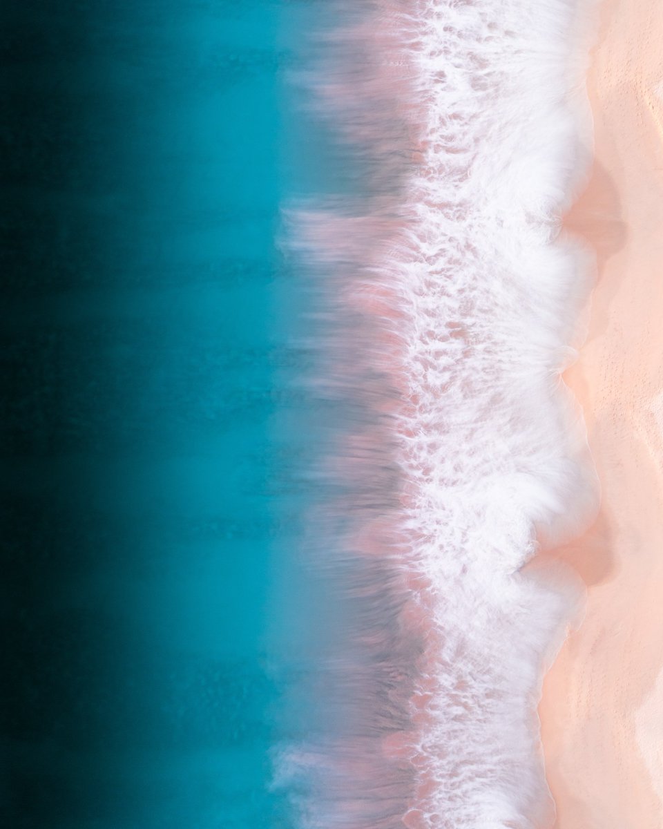 ▪️W A V E  A R T▪️

#waves #colours #perth #waveart #longexposure #westernaustralia #thisiswa #perthlife #abcmyphoto #Australia #wathedreamstate #fromwhereidrone #ig_minimalshots #ig_color #minimalphotography